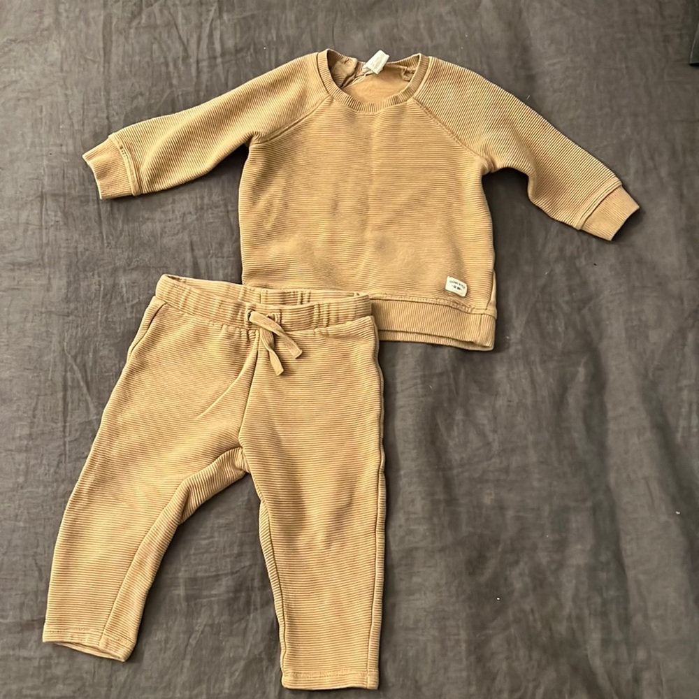 Tan H&M outfit